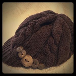 Simone Layne knit hat